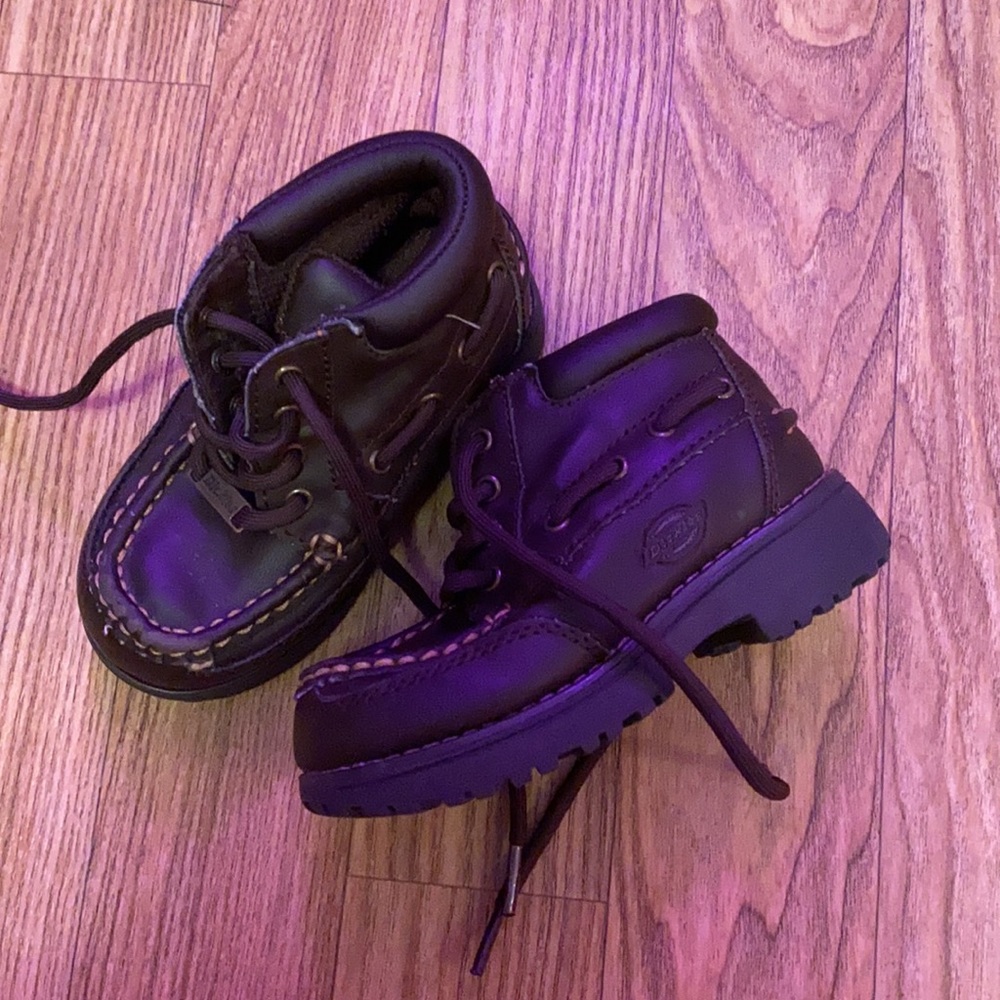 Shoes - Picture 2 of 2